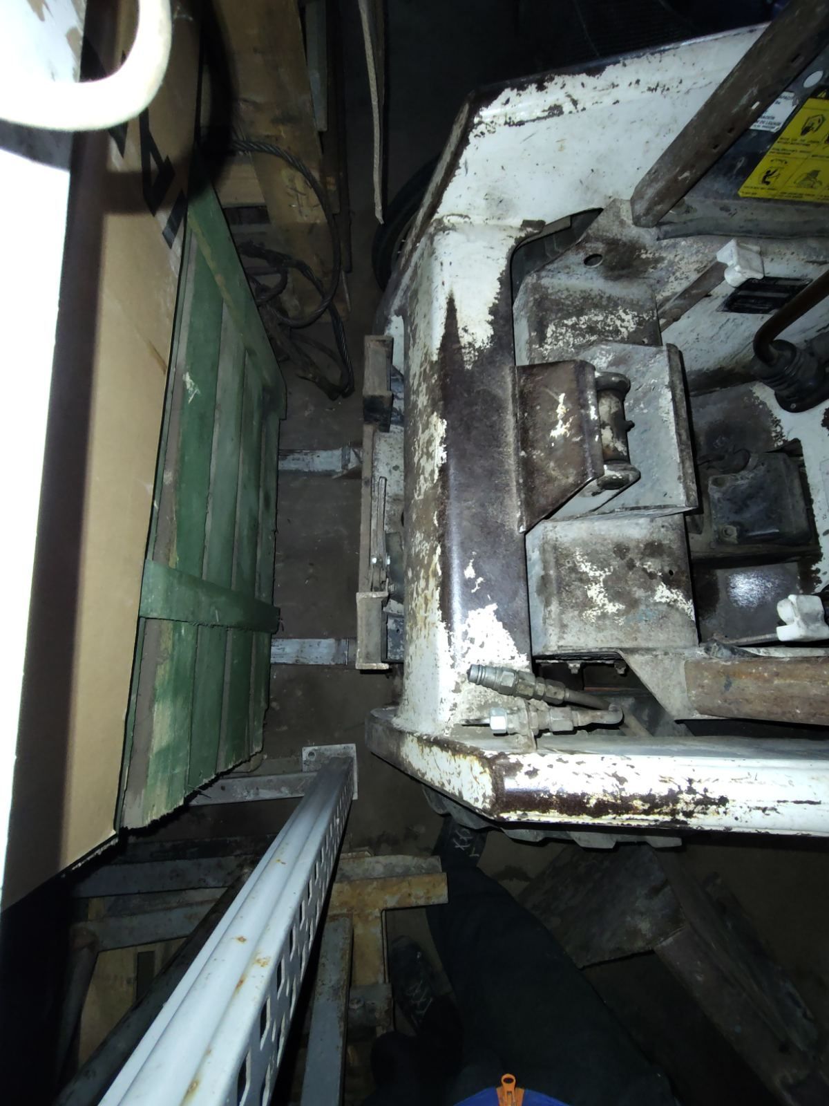 Продаж Bobcat 443