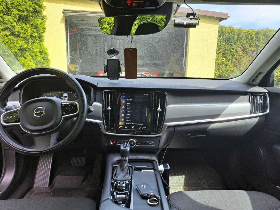 Volvo v90 2018r D4