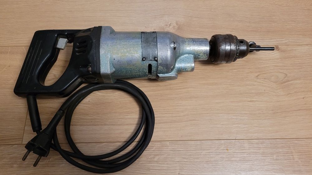 Polska wiertarka Celma