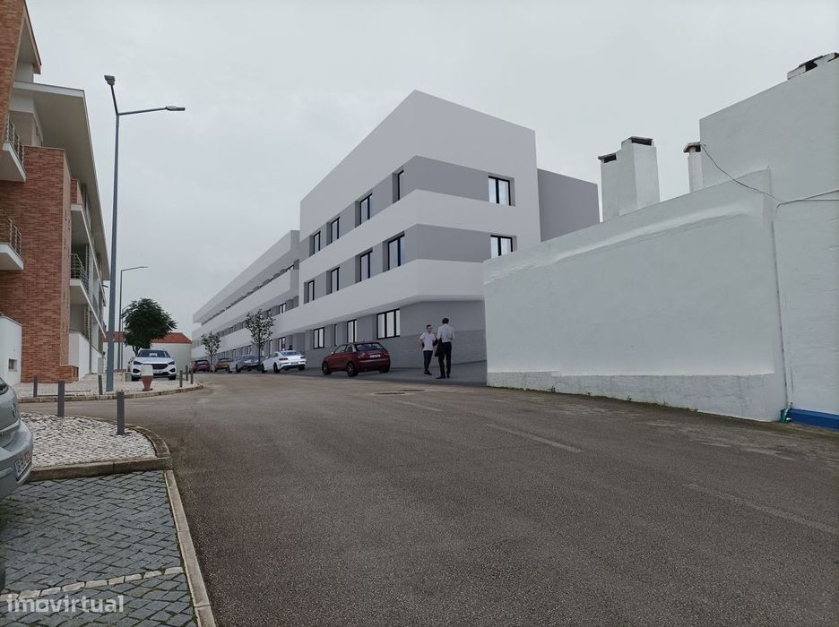 Terreno com Projecto para Prédio de Habitação