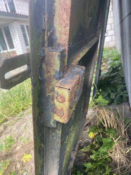 Ворота гаражные 4шт