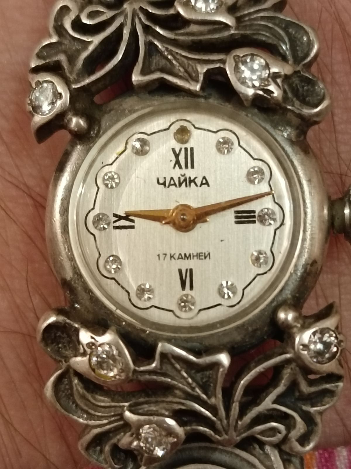 Серебряные женские часы Чайка (механические)