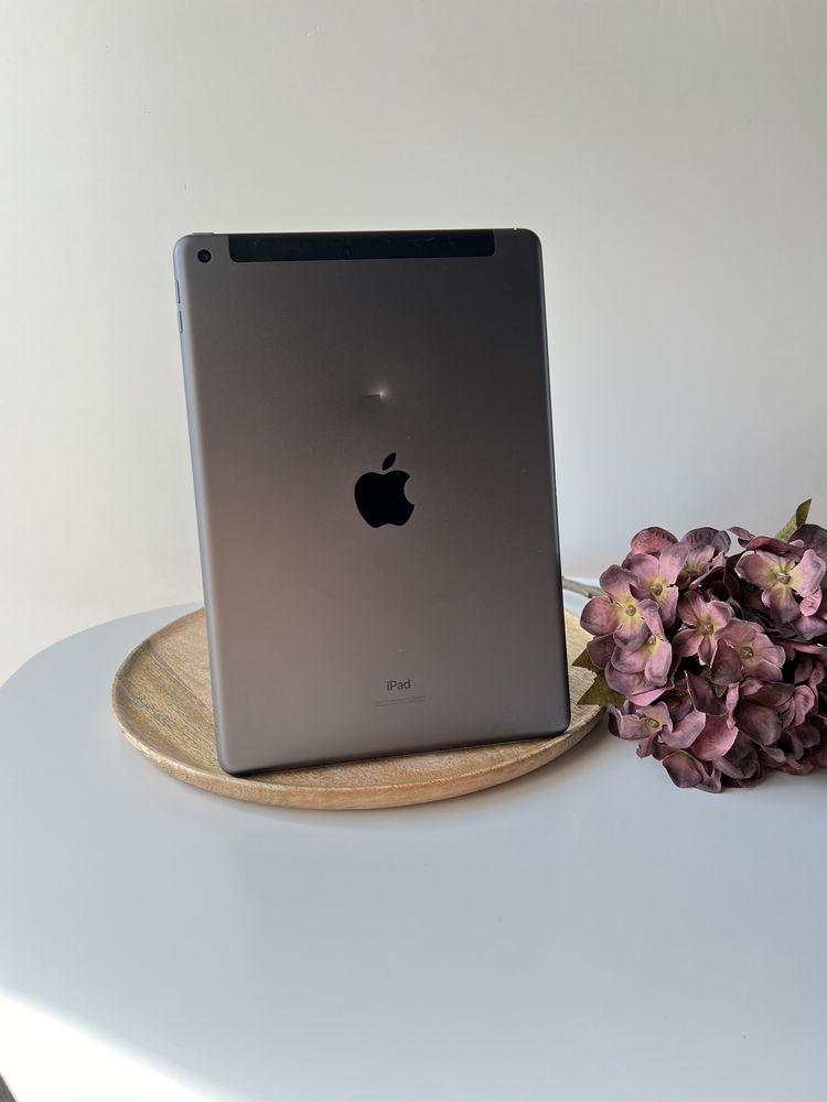 iPad 8 (2020) 32gb LTE Space Gray