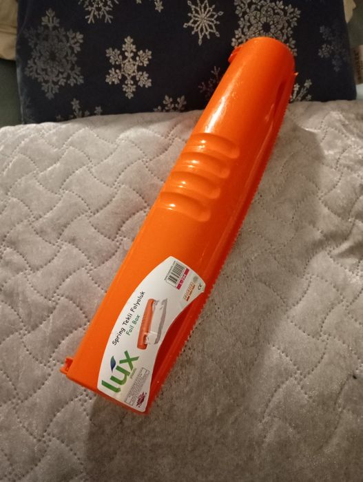 Organizer na folię aluminiową Nowe
Wymiary 31*5
Materiał plastik 
Nowe