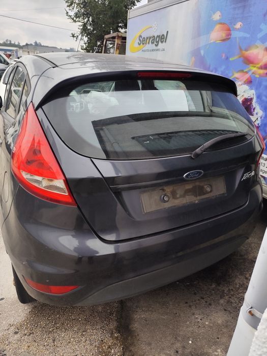 Ford fiesta MK6 (peças)
