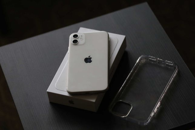 IPhone 11 64 gb white новий