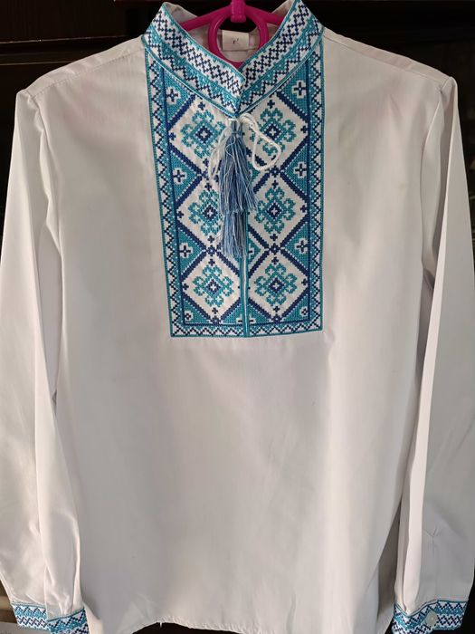 Вишиванка для хлопчика .В гарному стані