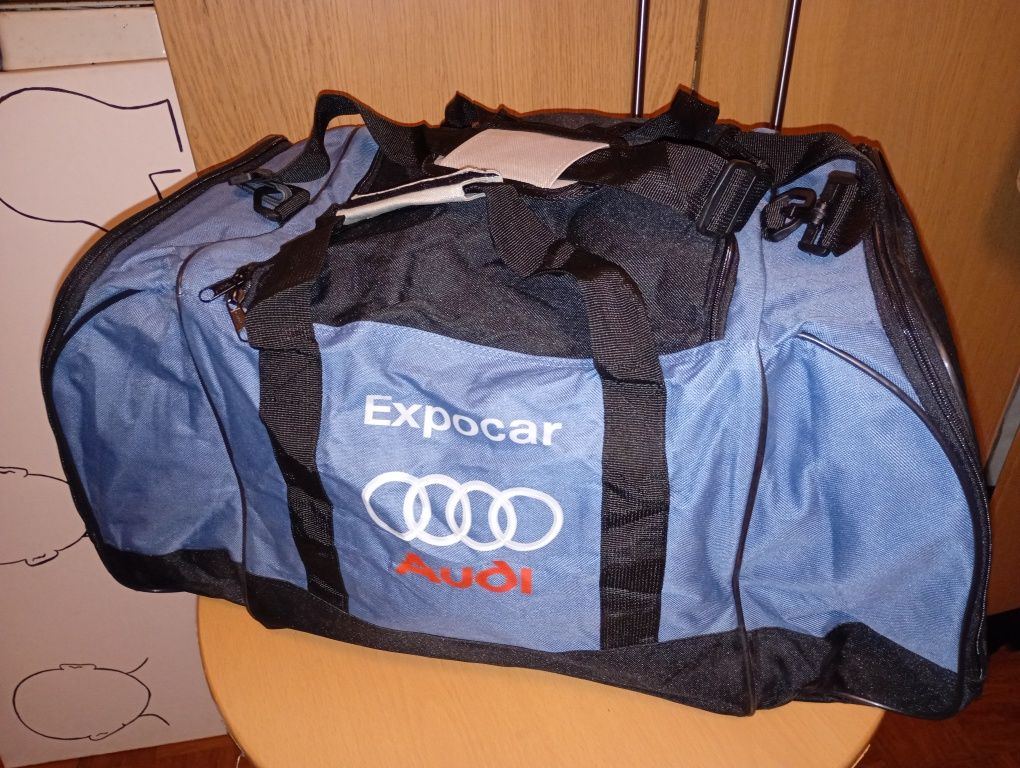 Saco Viagem marca Audi novo
