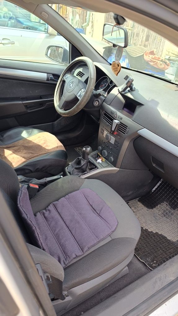 Opel Astra 1.7 CDTI