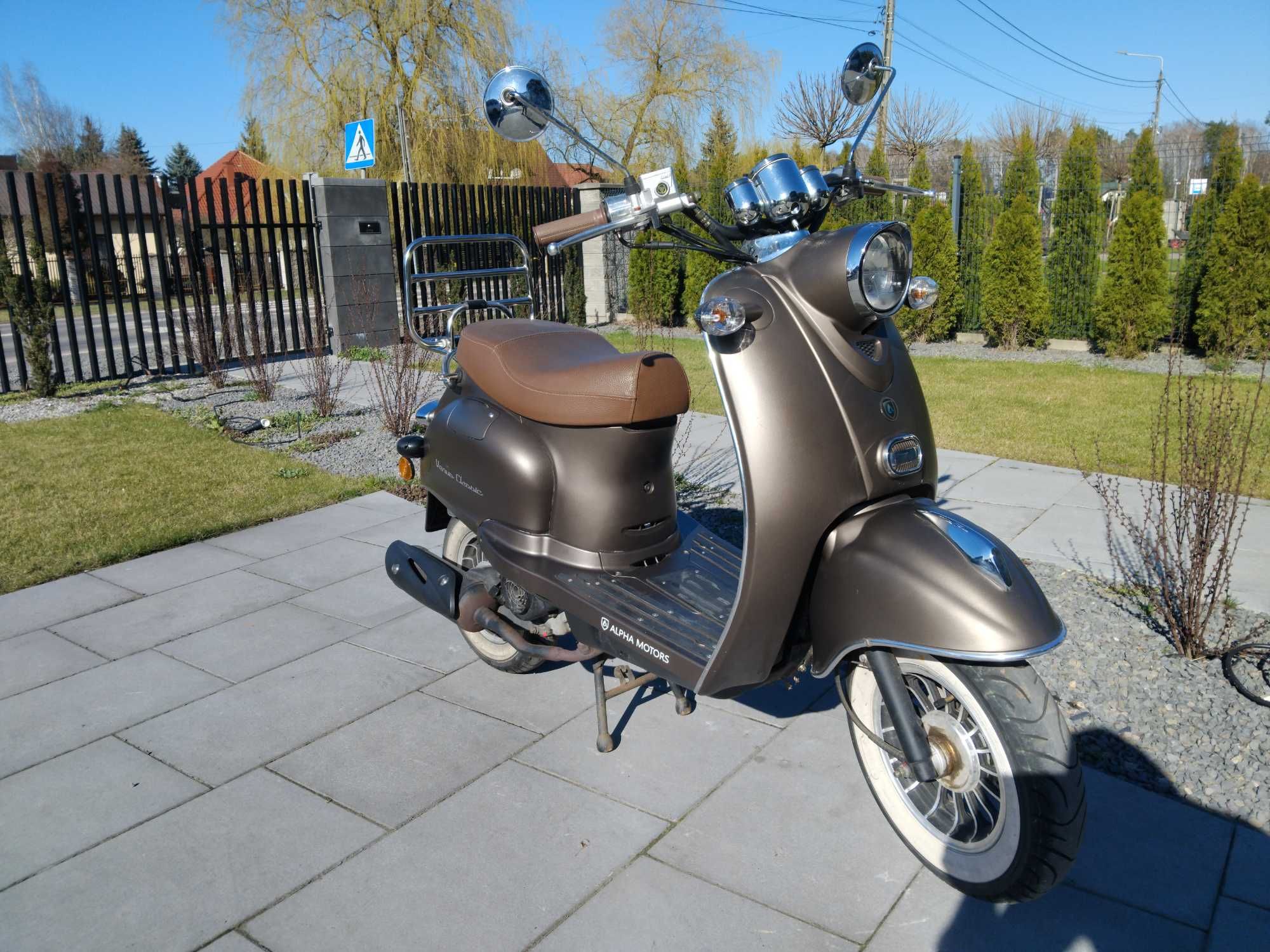Alpha Motors, Venus  Classic 50 , 4T,  2020 rok,BEZ PRAWA REJESTRACJI.