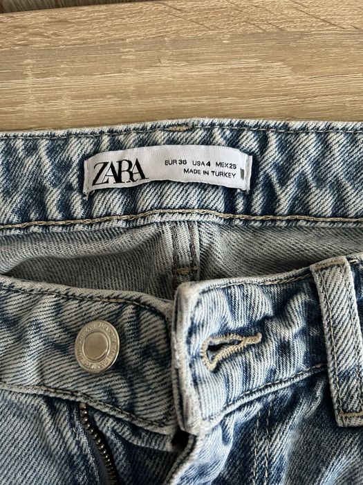 Джинсы Zara прямые