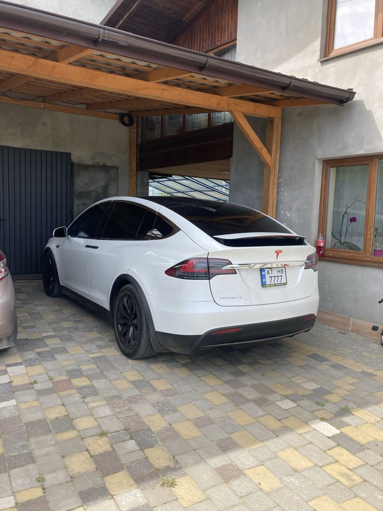 Tesla Model X 90D  dual