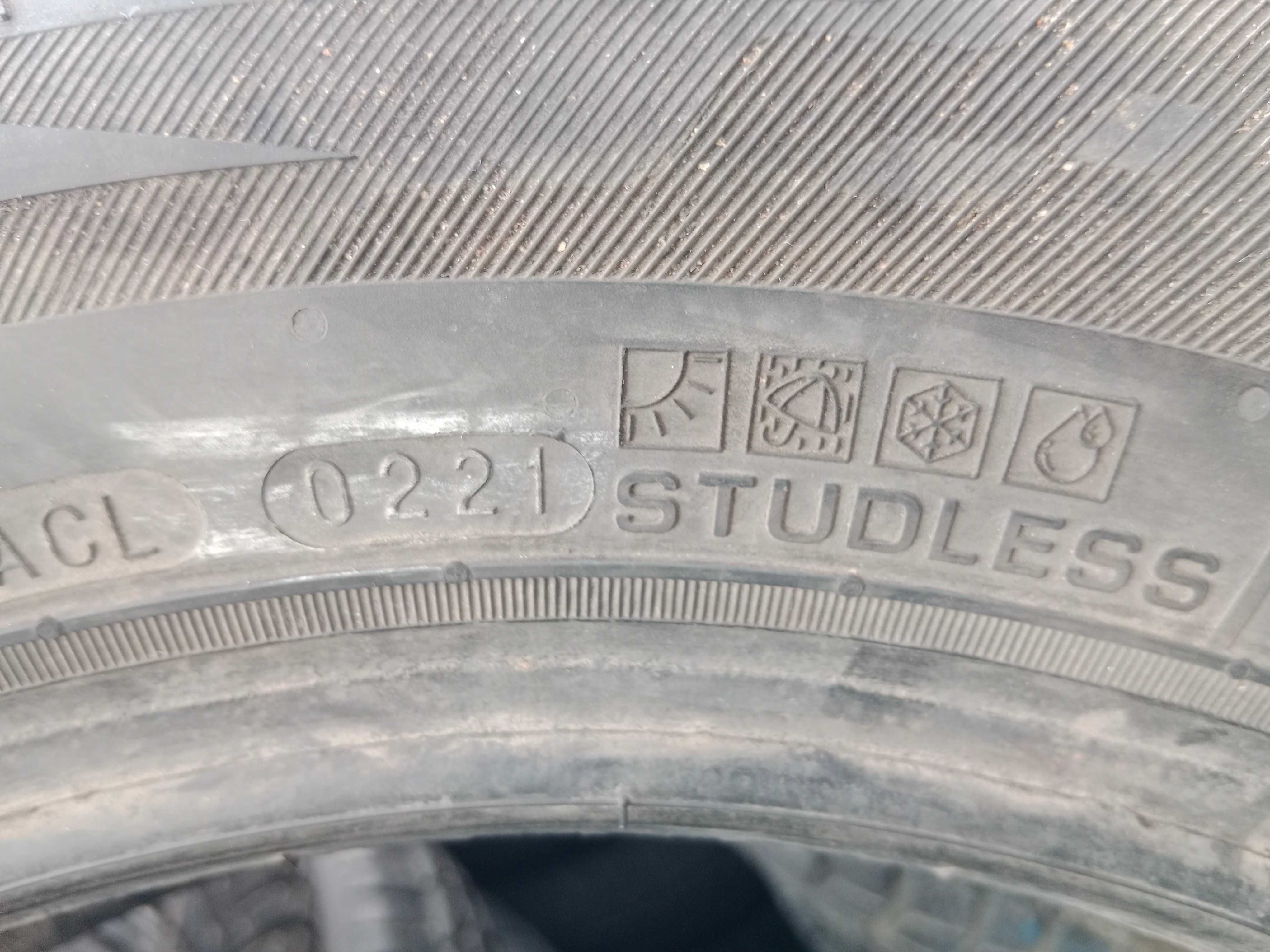 Opona używana 175/65R14 Nexen N blue 4Season WH17 1szt.