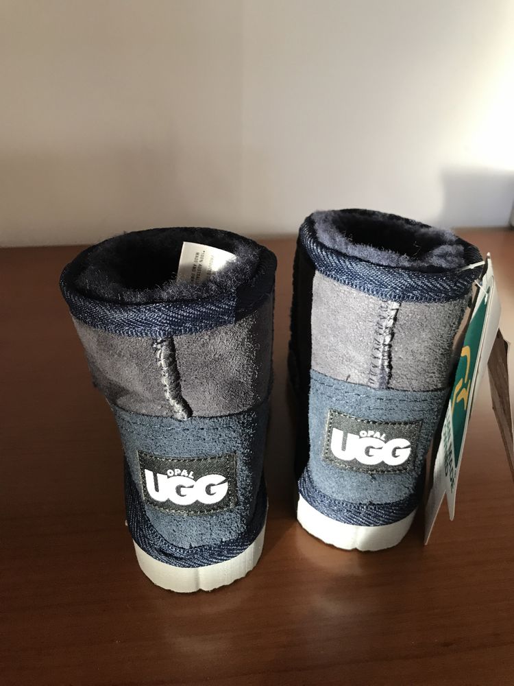 UGG crianca azul escuro