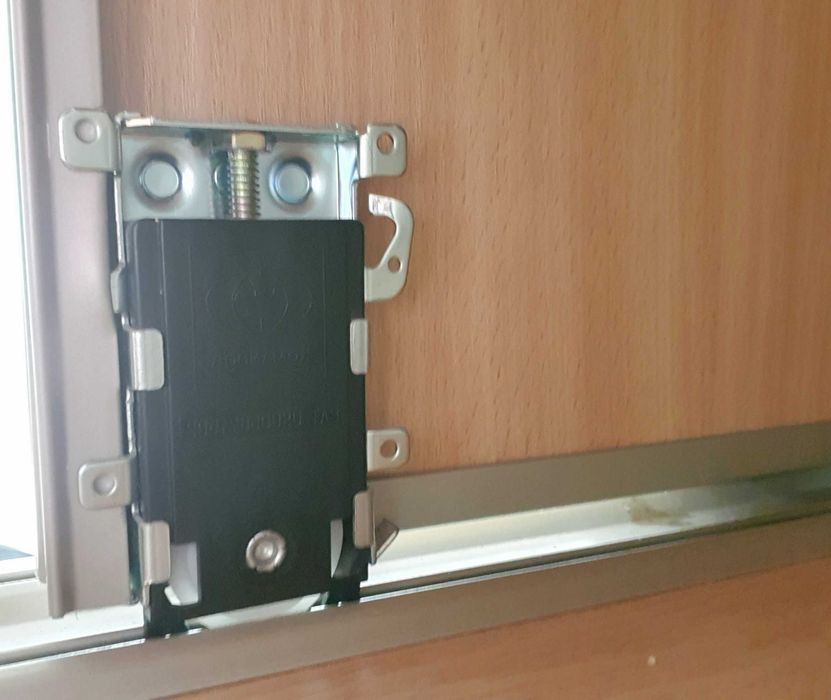 Szafka do zabudowy pawlacz