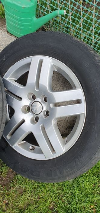Kompletne kola VW 15 cali opony nokian i Fulda 195/65r15