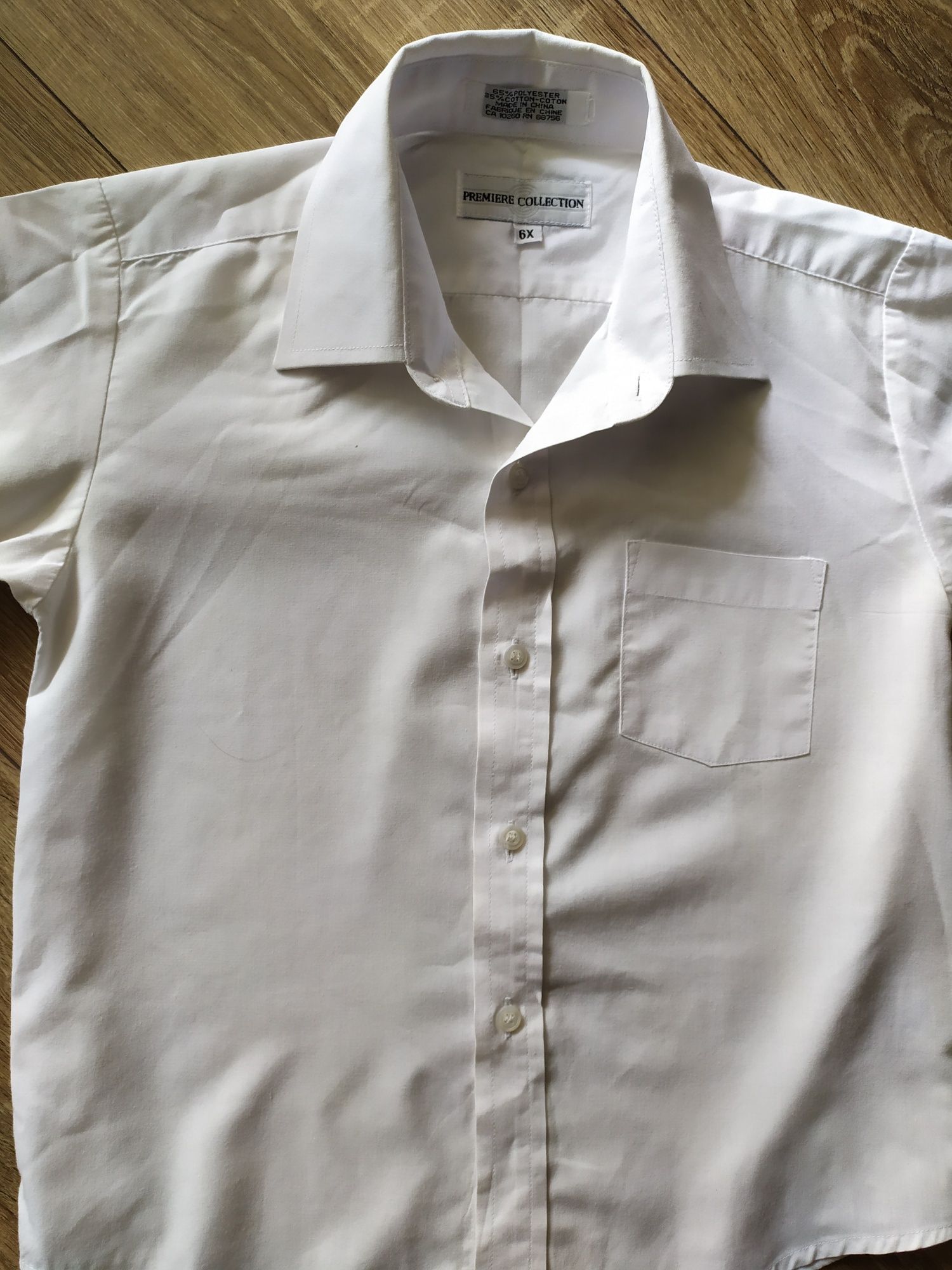 Biała koszula rozpoczęcie roku szkolnego 7 lat