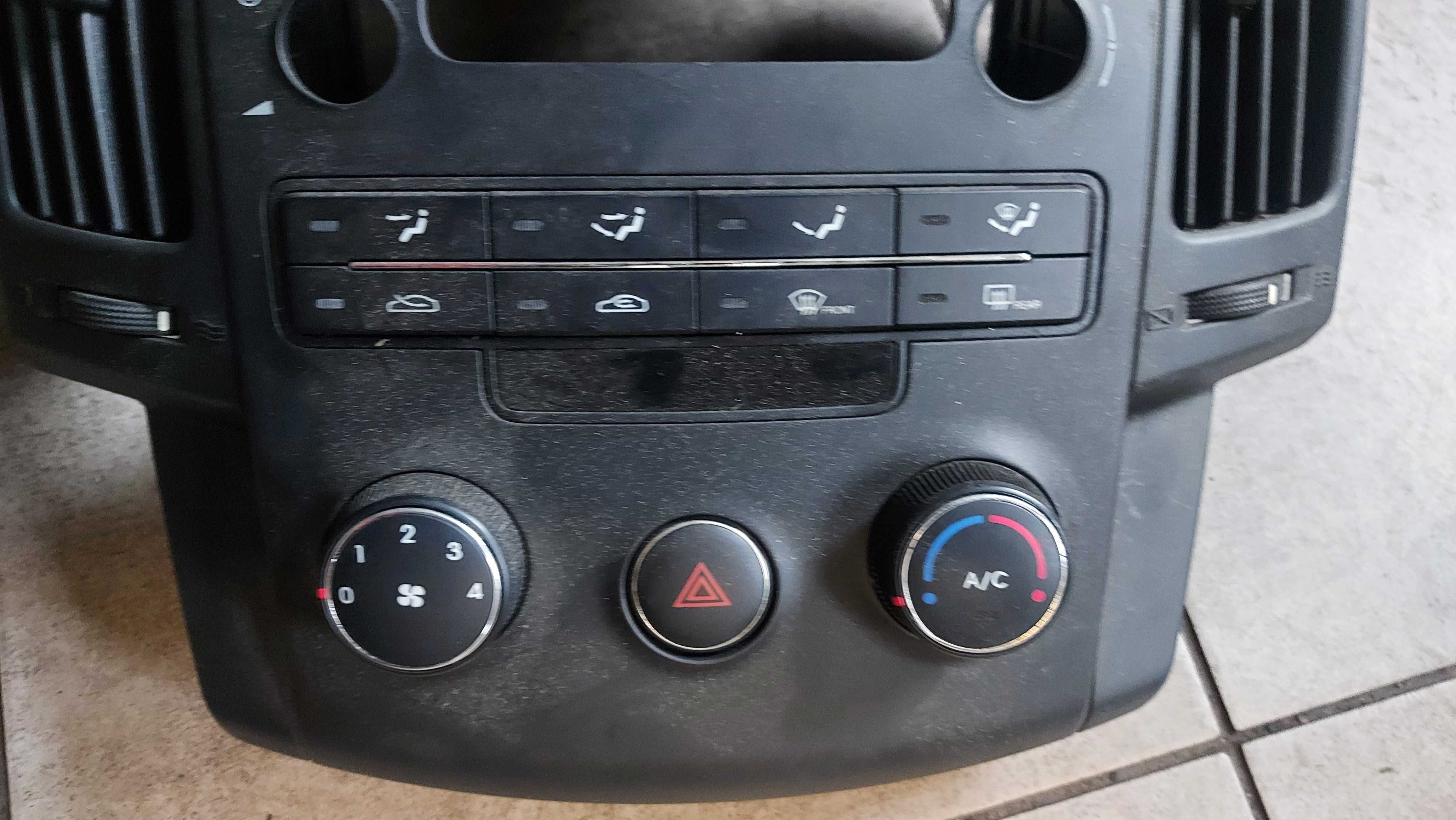 Hyundai i30 panel nawiewu 97250-2L150 FV dostawa