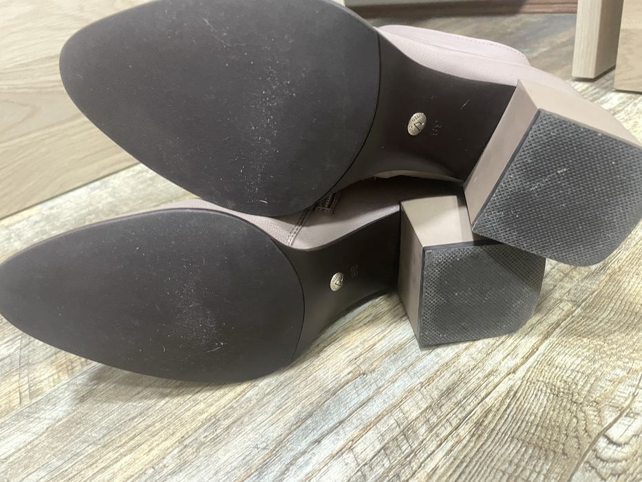 Ботильйони / черевички жіночі Vitto Rossi 38 розмір натуральна шкіра