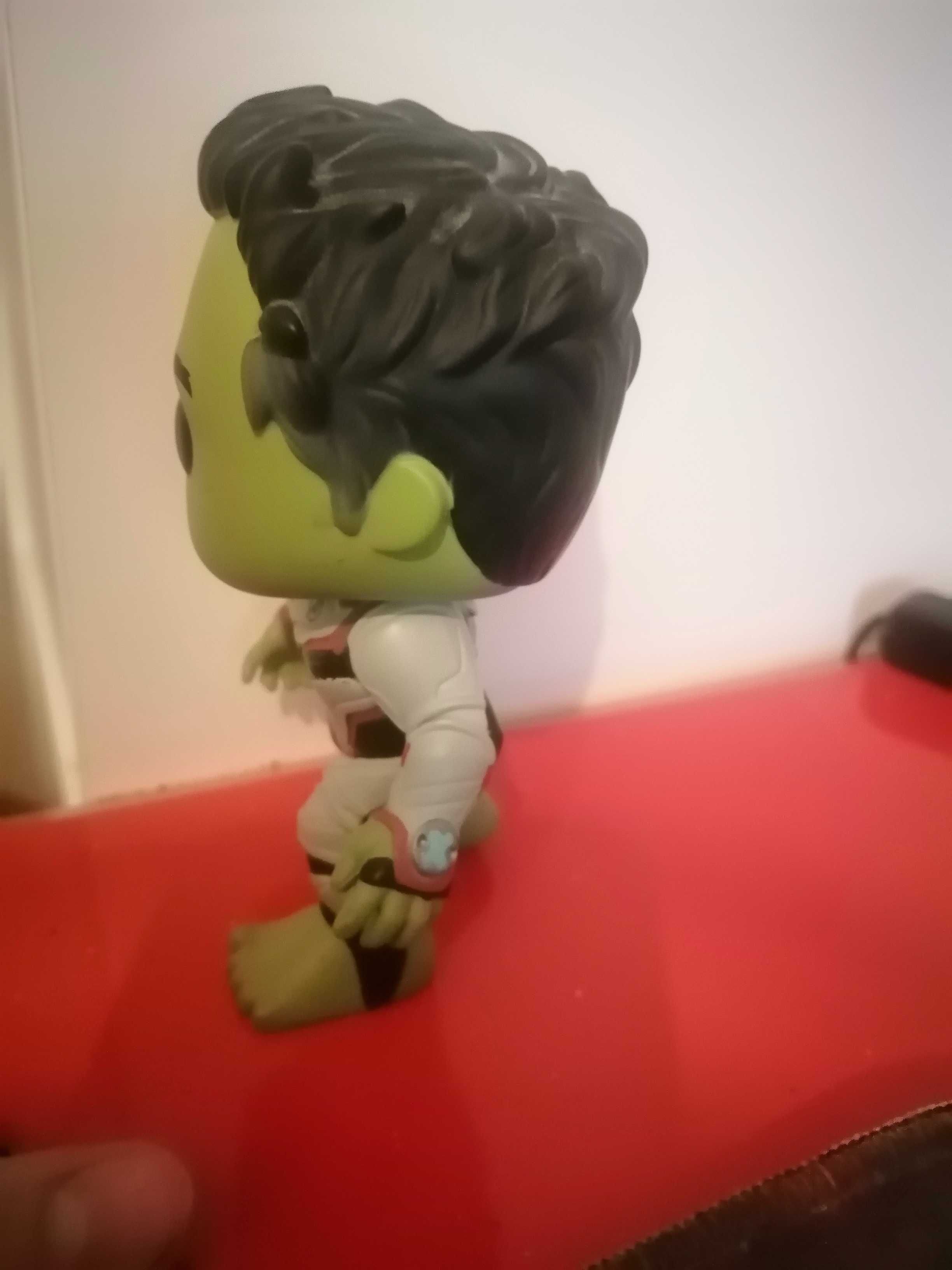 Figurka hulk pop.