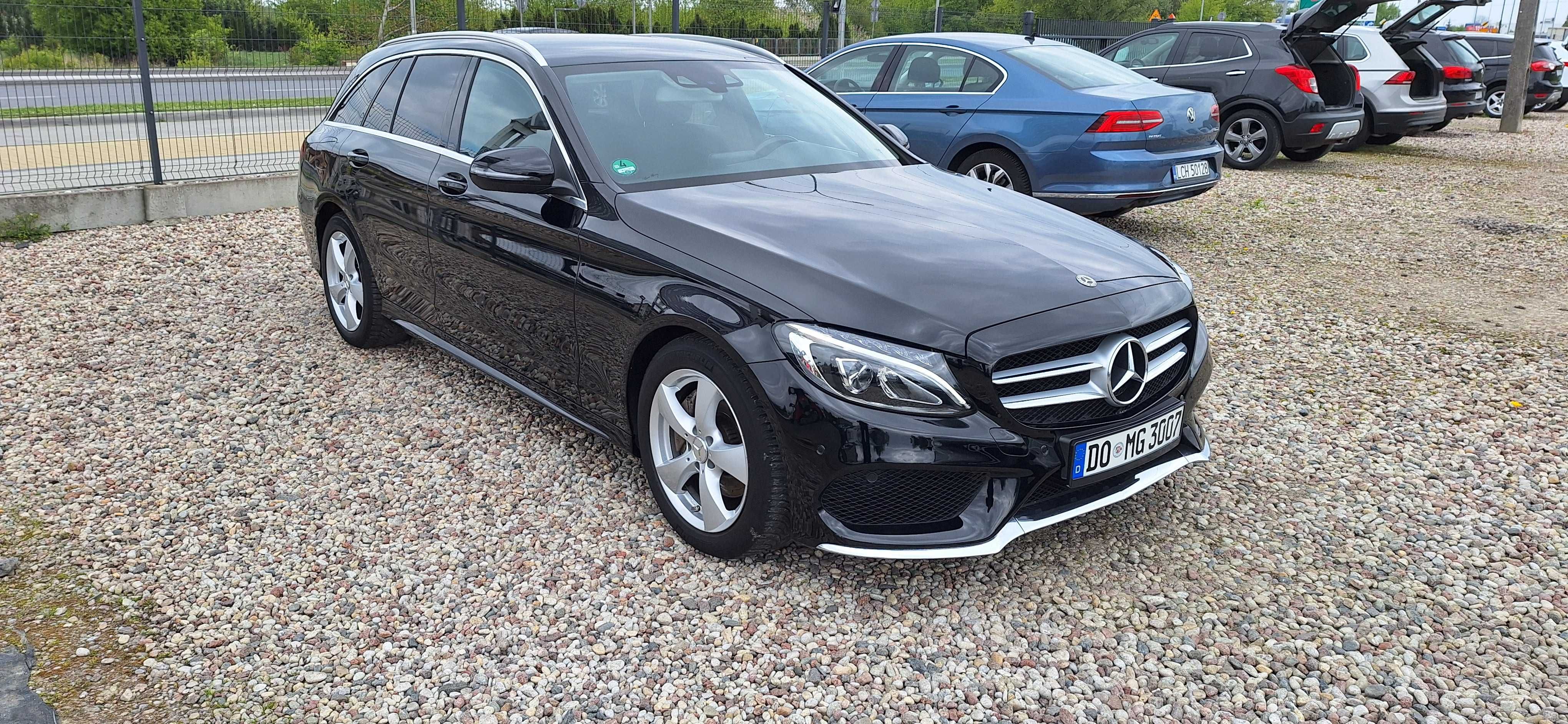 Mercedes C200d Pakiet AMG Navi Kamera Burmester LED