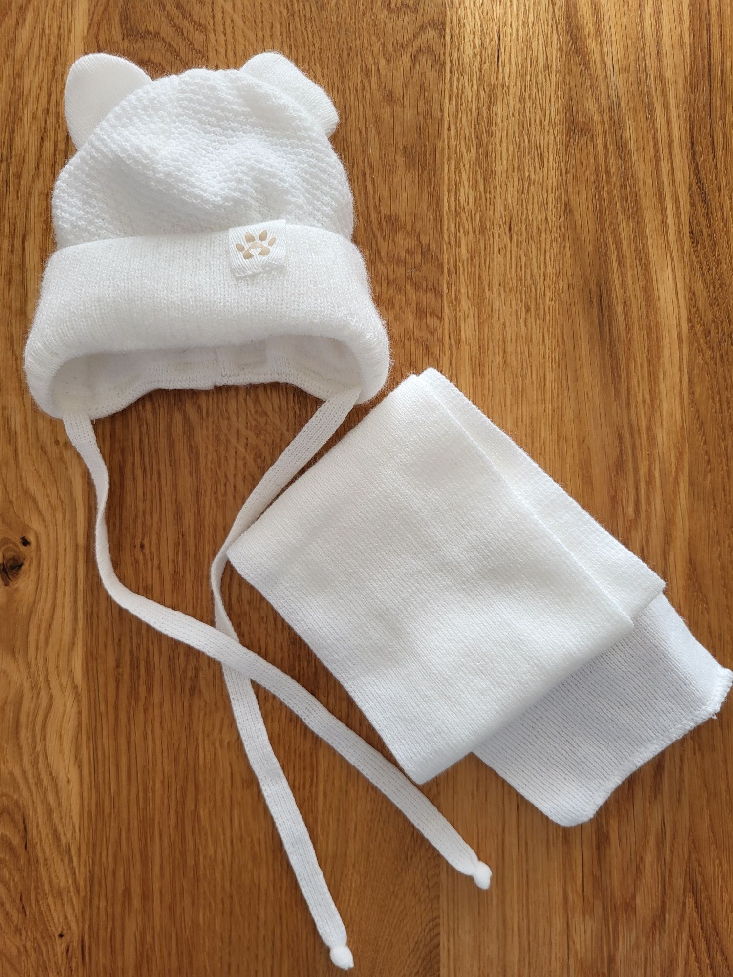 Komplet niemowlęcy czapka szalik 36-38 cm