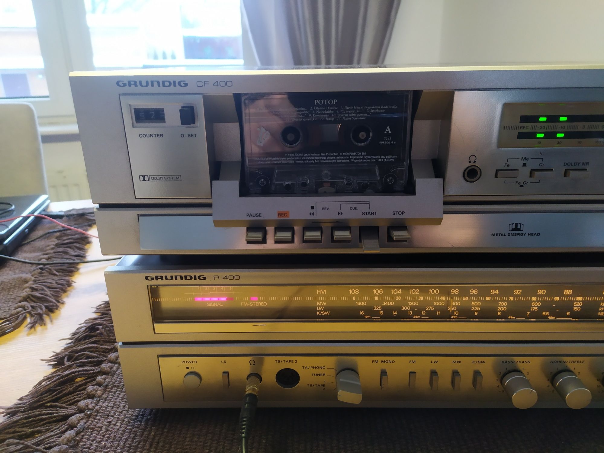 Grundig amplituner 400 papiery stan bdb