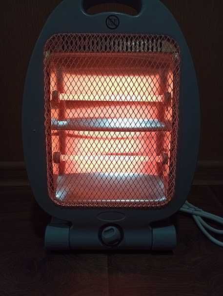 Кварцевый обогреватель