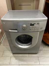 Продам б/у пральну машинку LG wd-10205nd