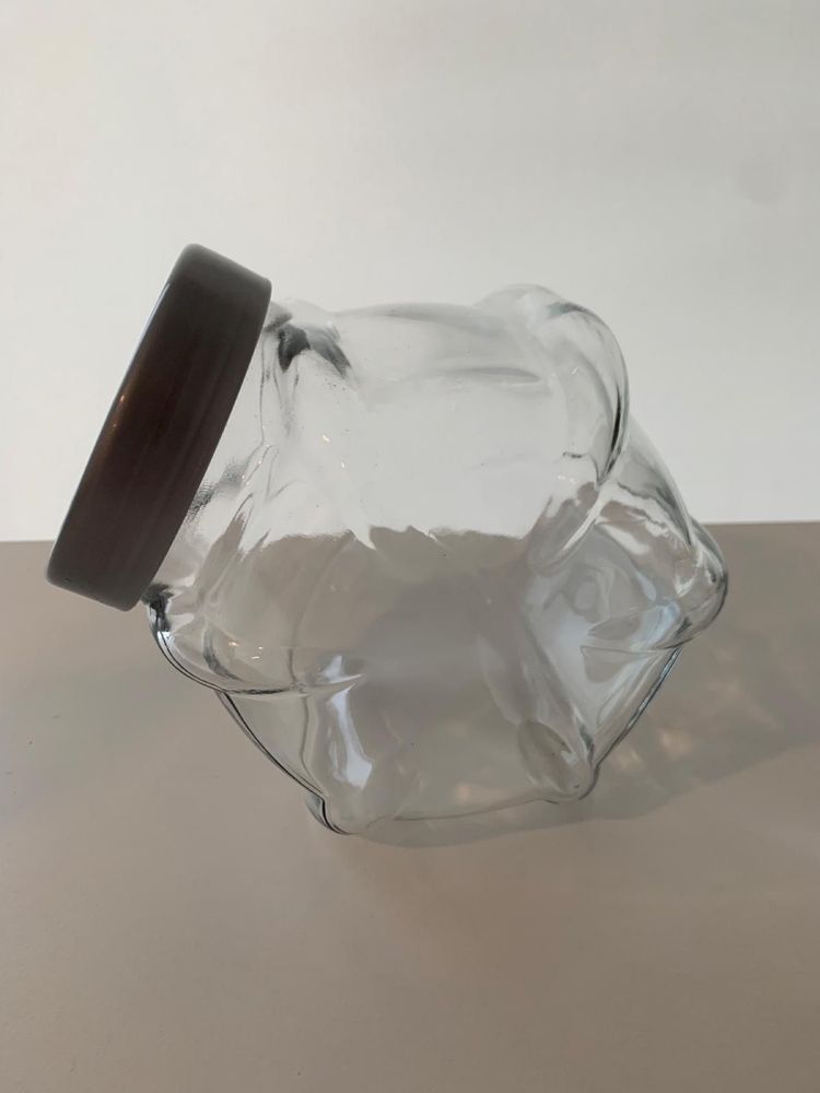Frascos de vidro com tampa
