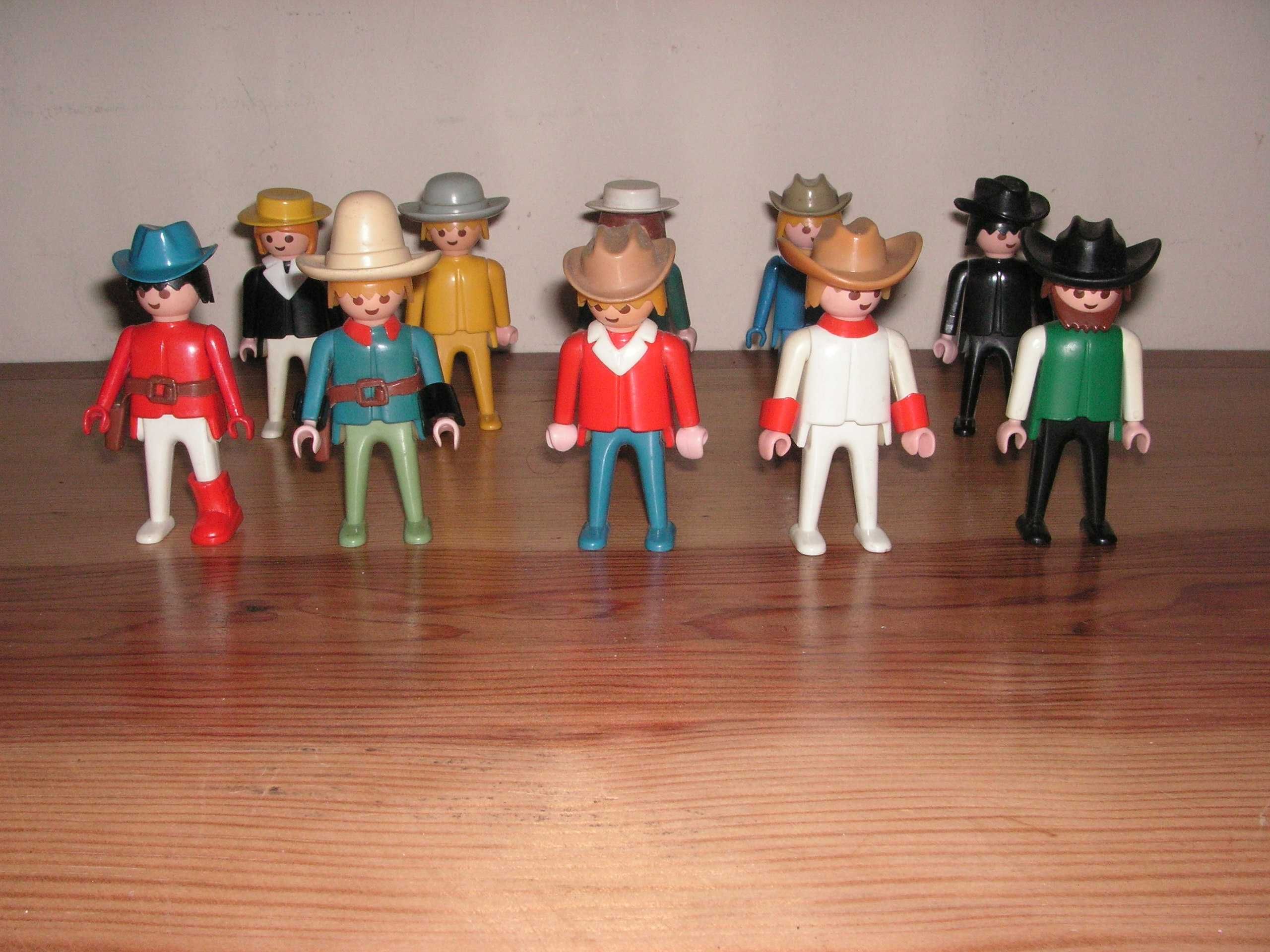 Bonecos / Figuras Playmobil Cowboys e Outros Geobra 1974