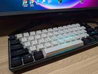 Механічна клавіатура V900 (60%) RGB