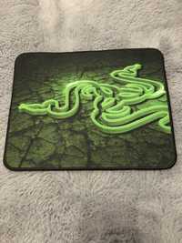 Podkładka razer dla graczy 21x27