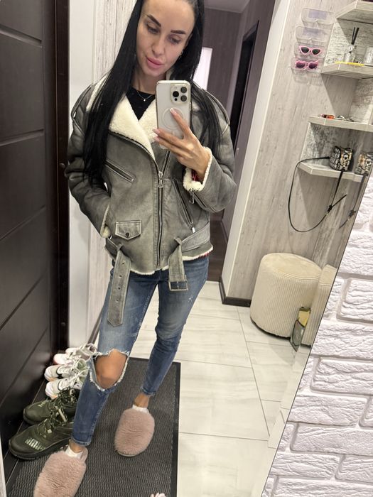 Натуральна дублянка з овчини .