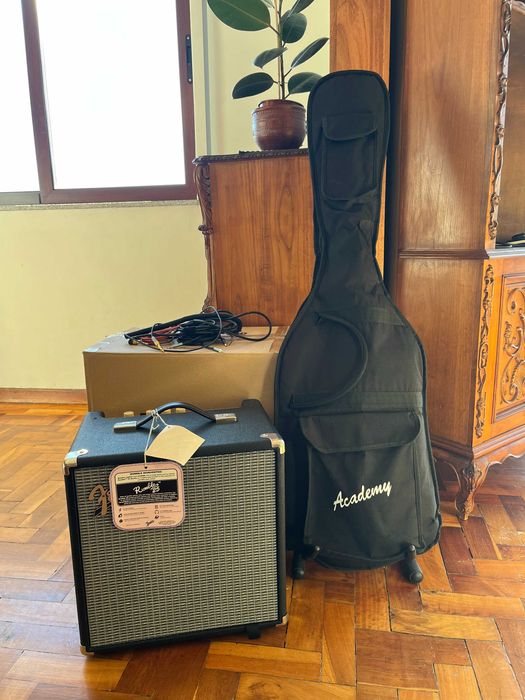 Kit Baixo Squier Precision + Fender Rumble