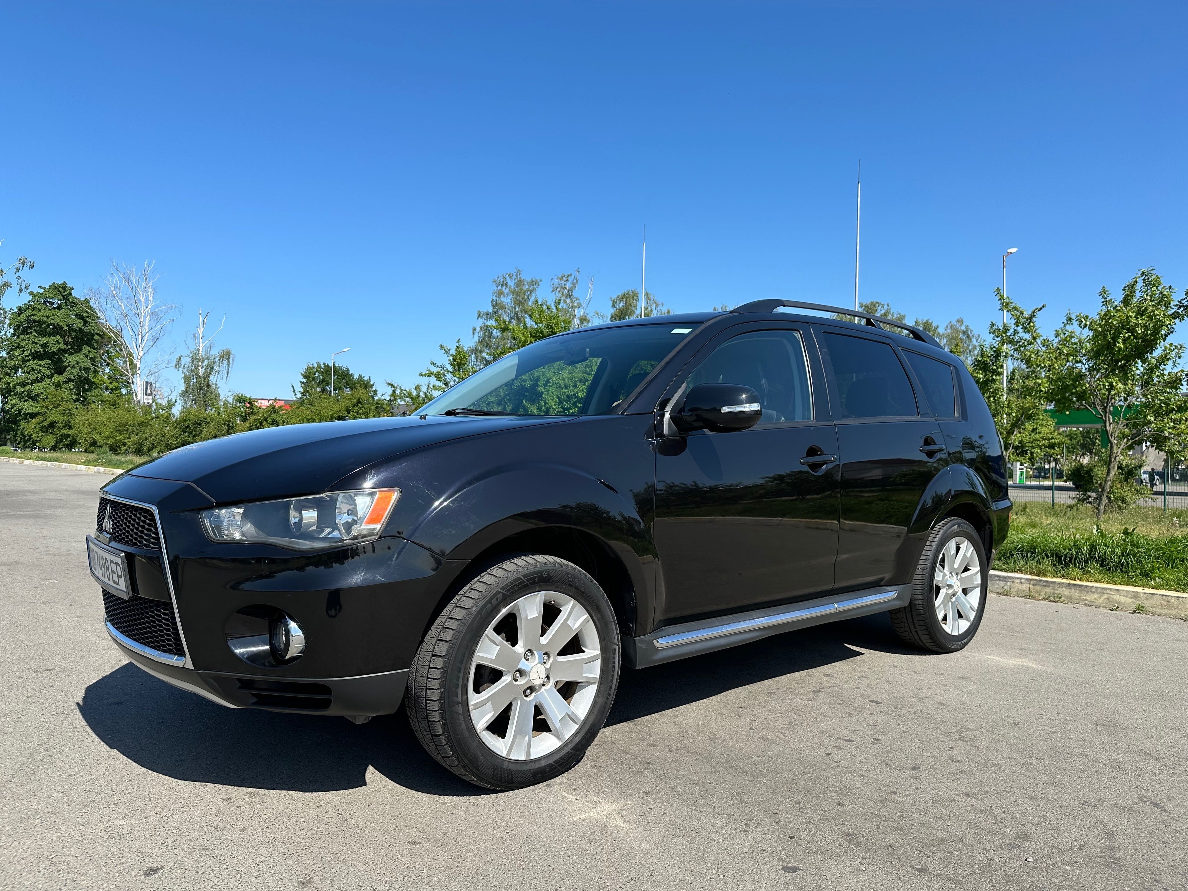 Mitsubishi Outlander XL