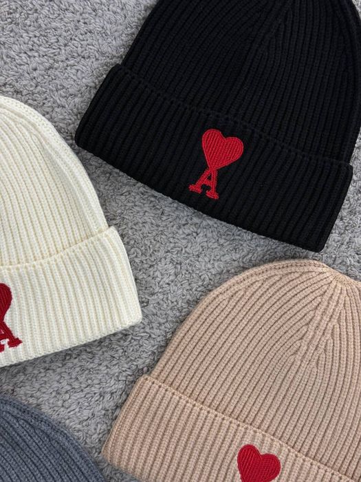 Шапка Ami чорна/ шапка амі молочна/ зимня шапка амі тепла/ сіра/бежева