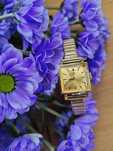 Piekny stary zegarek mechaniczny Tissot