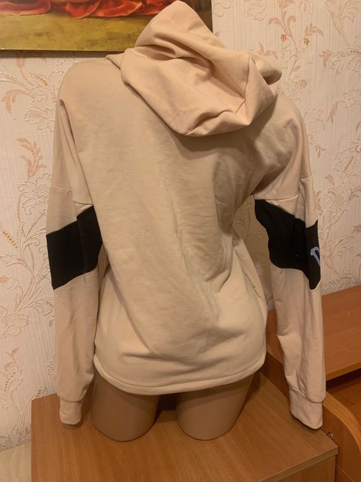 Толстовка женская