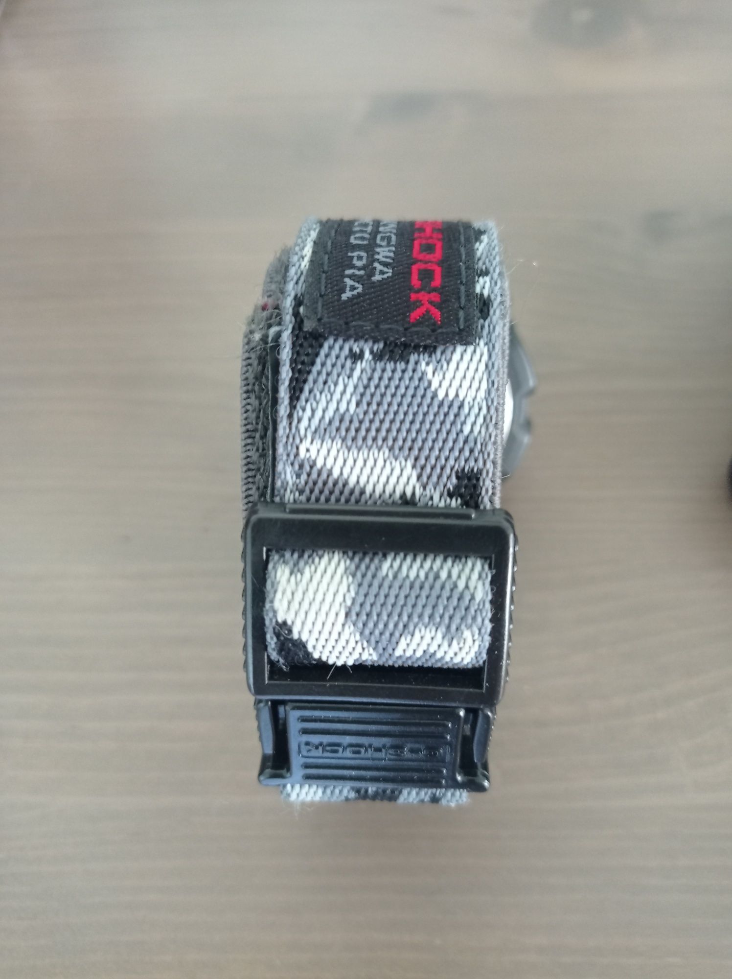 Oryginalny zegarek CASIO G-SHOCK DW-8800MM-1T za 1/3 ceny