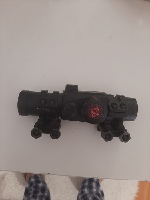 Vendo ponto vermelho Hakko