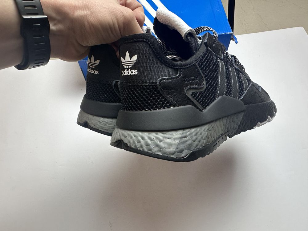 Кросівки adidas boost ozweego