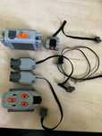 Lego Power Functions 2x silnik, nadajnik, pilot, battery pack, lampki