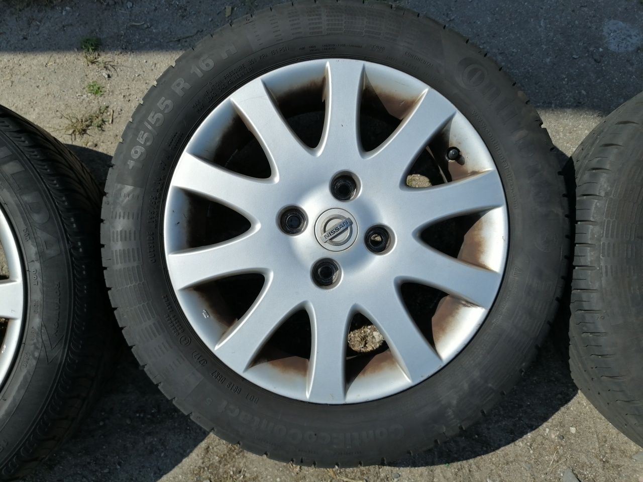 Alufelgi 16" 4 sztuki Nissan opony 195/55/16