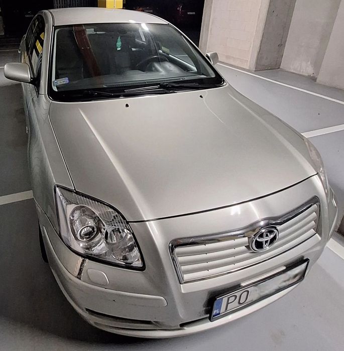 Toyota Avensis Toyota Avensis T25, Benzyna+LPG, komplet opon lato i zima, nowy aku