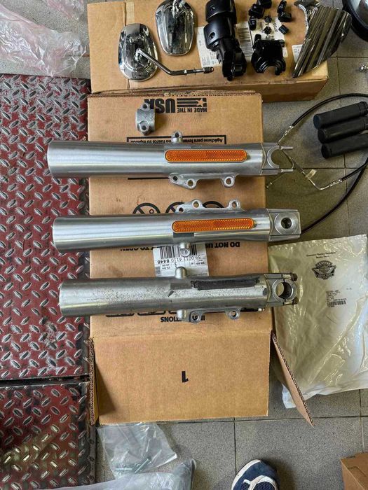 Передние амортизаторы (Стаканы вилки) от Harley Davidson