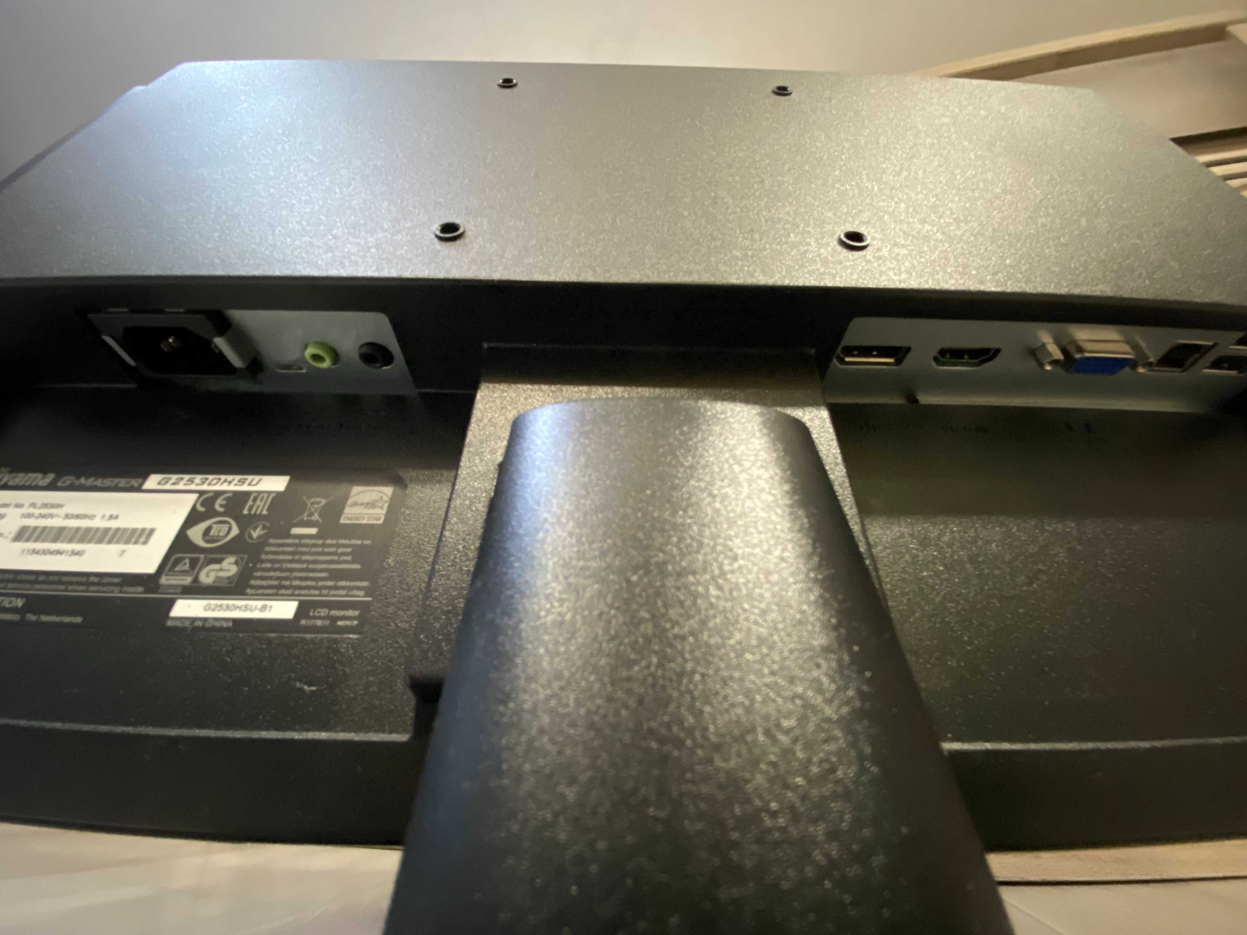 Monitor IIYAMA 75HZ