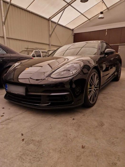 PORSCHE PANAMERA 4S POLIFT / 4.0TDI 421KM / czarne wnętrze / uszk.