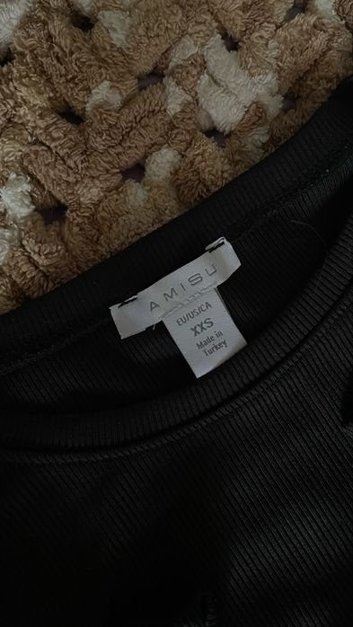 Укороченний лонгслів