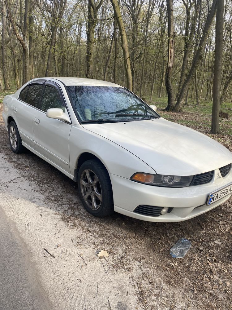 Mitsubishi Galant 2002 2.4 автомат газ/бензин